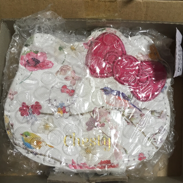 Chesty(チェスティ)の新品未開封♡美人百花18年4月号付録chesty×HelloKittyミラー レディースのファッション小物(ミラー)の商品写真