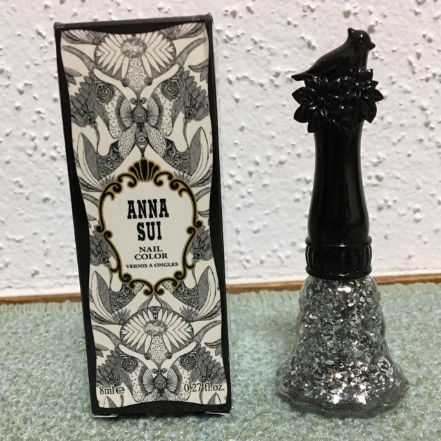 ANNA SUI(アナスイ)のアナスイ グリッターネイルカラー コスメ/美容のネイル(マニキュア)の商品写真