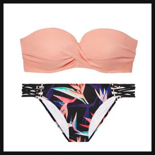 ヴィクトリアズシークレット(Victoria's Secret)のVSPINK♡新作！プッシュアップバンドゥXSセット/ピーチ(水着)