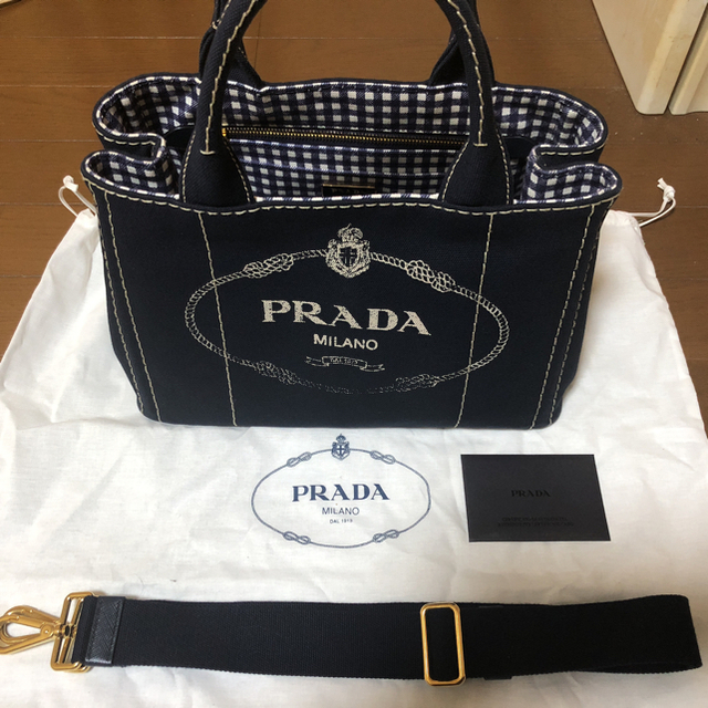 PRADA - プラダ カナパ ギンガムチェック柄の通販 by kana's shop ...