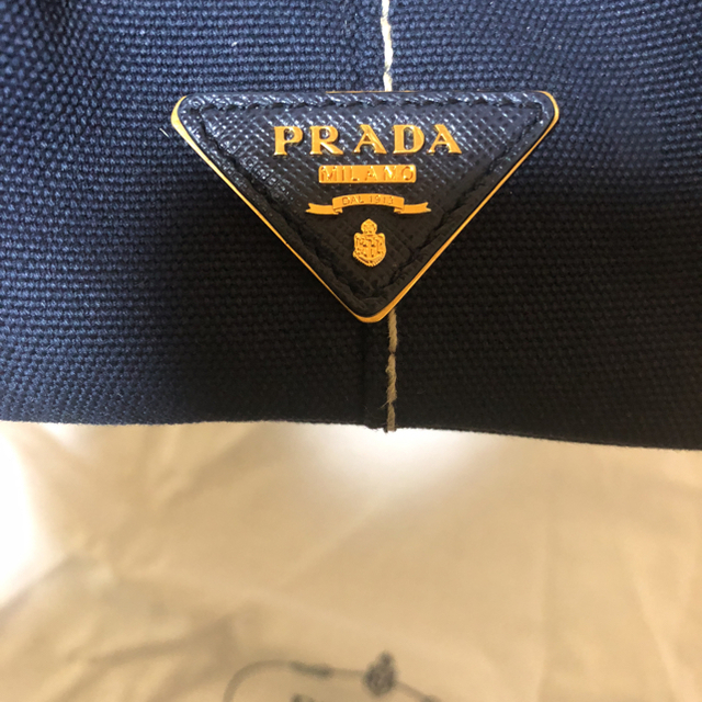 PRADA(プラダ)のプラダ カナパ ギンガムチェック柄 レディースのバッグ(トートバッグ)の商品写真