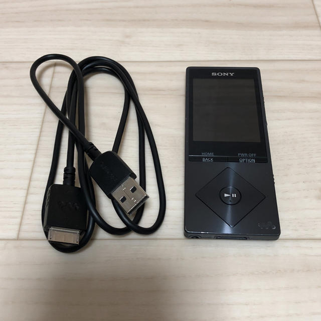 WALKMAN(ウォークマン)のWALKMAN 13.5GB スマホ/家電/カメラのオーディオ機器(ポータブルプレーヤー)の商品写真