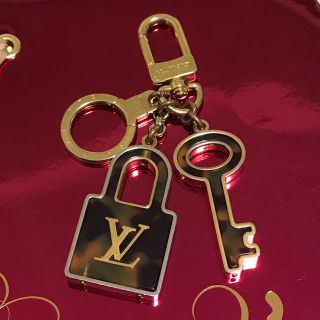 ルイヴィトン(LOUIS VUITTON)のやっち様専用♡ルイヴィトン♡正規品ベッコウ♡キーリング♡キーホルダー(キーホルダー)