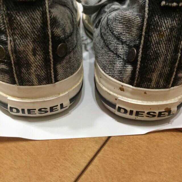 DIESEL(ディーゼル)のDIESELデニムスニーカー レディースの靴/シューズ(スニーカー)の商品写真