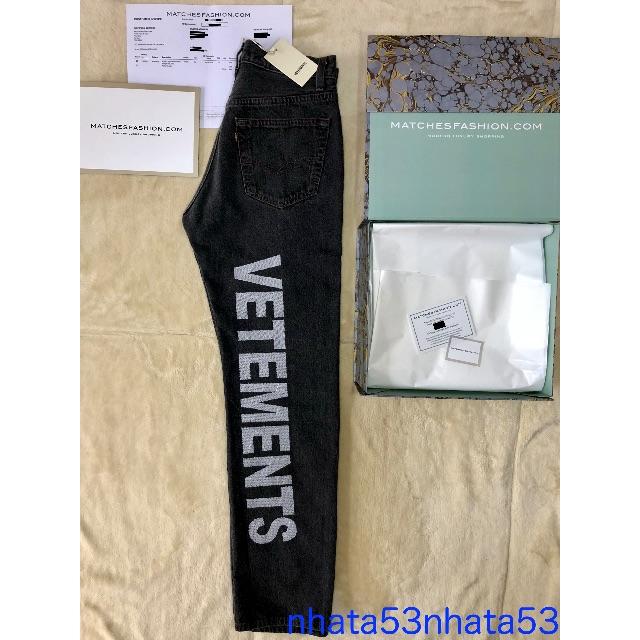 信頼 新品 VETEMENTS ジーンズ Jeans logo Levis X デニム/ジーンズ 信頼 新品 VETEMENTS ジーンズ Jeans logo Levis X デニム/ジーンズ
