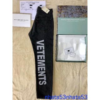 新品 VETEMENTS X Levis logo Jeans ジーンズ(デニム/ジーンズ)