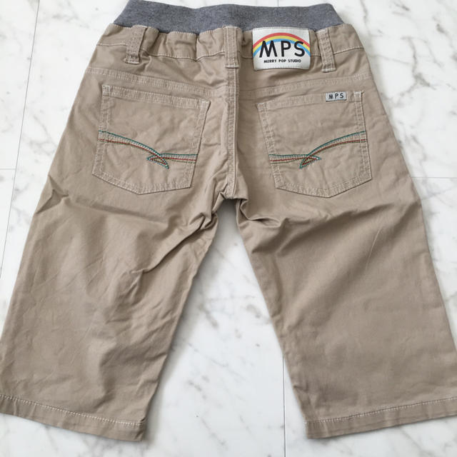 MPS(エムピーエス)のMPS ハーフパンツ 130 キッズ/ベビー/マタニティのキッズ服男の子用(90cm~)(パンツ/スパッツ)の商品写真