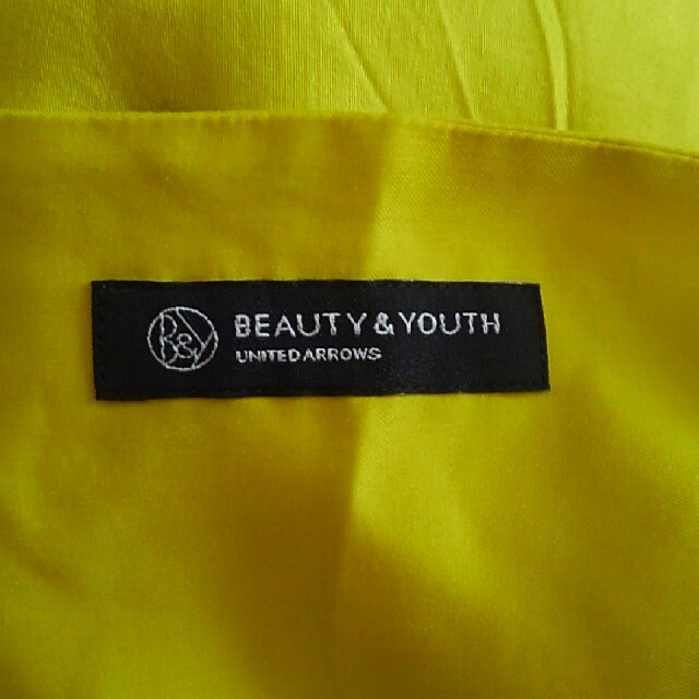 BEAUTY&YOUTH UNITED ARROWS(ビューティアンドユースユナイテッドアローズ)の未使用【BEAUTY & YOUTH】ビタミンカラーワンピース レディースのワンピース(ひざ丈ワンピース)の商品写真