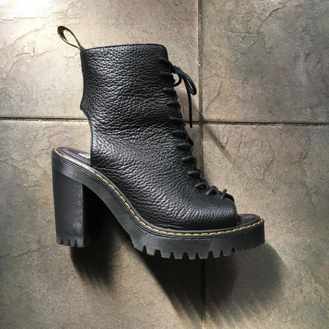 Dr.Martens - Dr.martens オープントゥブーツの通販 by .｜ドクター ...