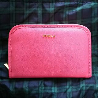 フルラ(Furla)の最終お値下げ☆未使用☆フルラ☆使い方いろいろマルチケース(ポーチ)