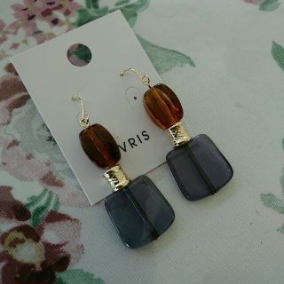 エヴリス(EVRIS)のEVRIS ピアス 新品 定価1990円(ピアス)