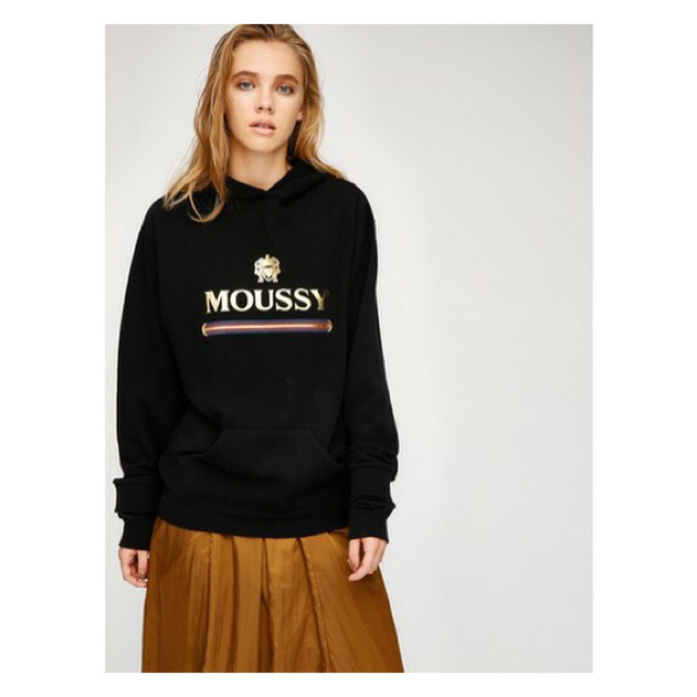 moussy(マウジー)の【予約完売】MOUSSY CLASSIC PKJ MOUSSYロゴパーカー レディースのトップス(パーカー)の商品写真