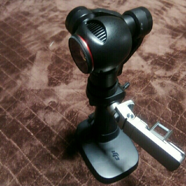 DJI  osmo