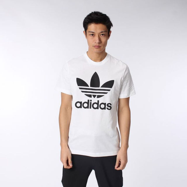 adidas(アディダス)のnaw様専用♡M L２点オリジナルス ロゴTシャツ ホワイト メンズのトップス(その他)の商品写真