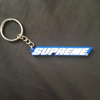 シュプリーム(Supreme)の【定価！】supreme キーホルダー(キーホルダー)