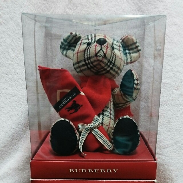 BURBERRY(バーバリー)の未使用 ☆ BURBERRY ベア & ハンカチ セット レディースのファッション小物(ハンカチ)の商品写真