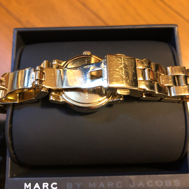 MARC BY MARC JACOBS(マークバイマークジェイコブス)の【♡即購入大歓迎♡様専用】MARC BYMARCJACOBS腕時計mbm3304 レディースのファッション小物(腕時計)の商品写真