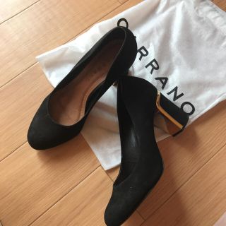 カラーノ(CARRANO)の☆処分セール☆CARRANO 黒パンプス(ハイヒール/パンプス)