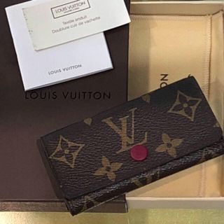 ルイヴィトン(LOUIS VUITTON)のLOUIS  VUITTON4連ケース(キーケース)