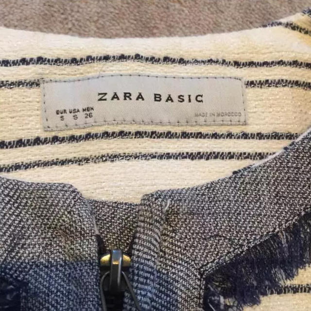ZARA(ザラ)のZARA ノーカラージャケット レディースのジャケット/アウター(ノーカラージャケット)の商品写真