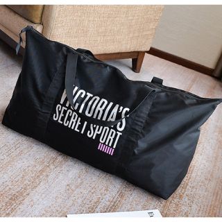 ヴィクトリアズシークレット(Victoria's Secret)のVictoria’s Secret 「新品」スポーツバッグ ヨガバッグ(ハンドバッグ)