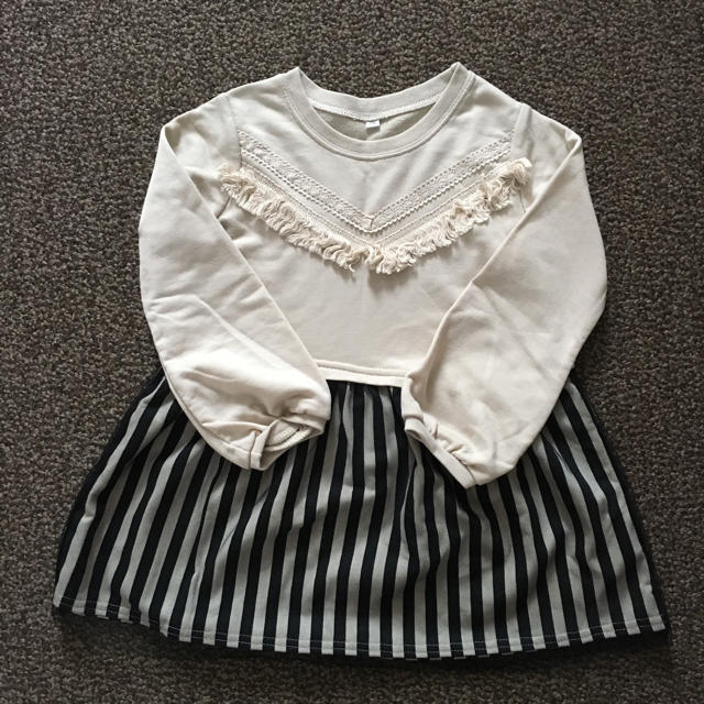 西松屋(ニシマツヤ)の美品 ワンピース 110cm キッズ/ベビー/マタニティのキッズ服女の子用(90cm~)(ワンピース)の商品写真