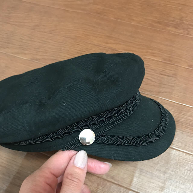 GU(ジーユー)のマリンキャップ キャスケット ブラック レディースの帽子(キャスケット)の商品写真