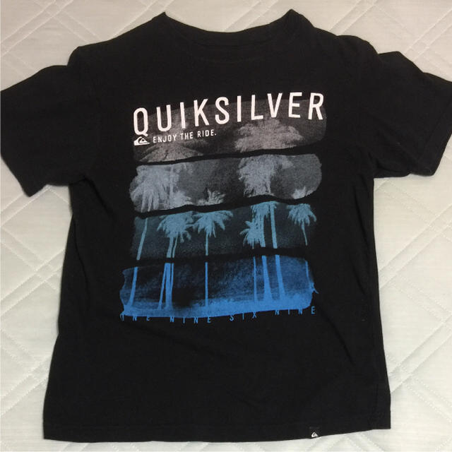 QUIKSILVER(クイックシルバー)のQUIK SILVER◆クイックシルバー Tシャツ 黒 メンズサイズS メンズのトップス(Tシャツ/カットソー(半袖/袖なし))の商品写真