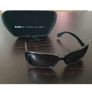 マークバイマークジェイコブス(MARC BY MARC JACOBS)の専用　マーク　バイ　マークジェイコブス サングラス　黒(サングラス/メガネ)