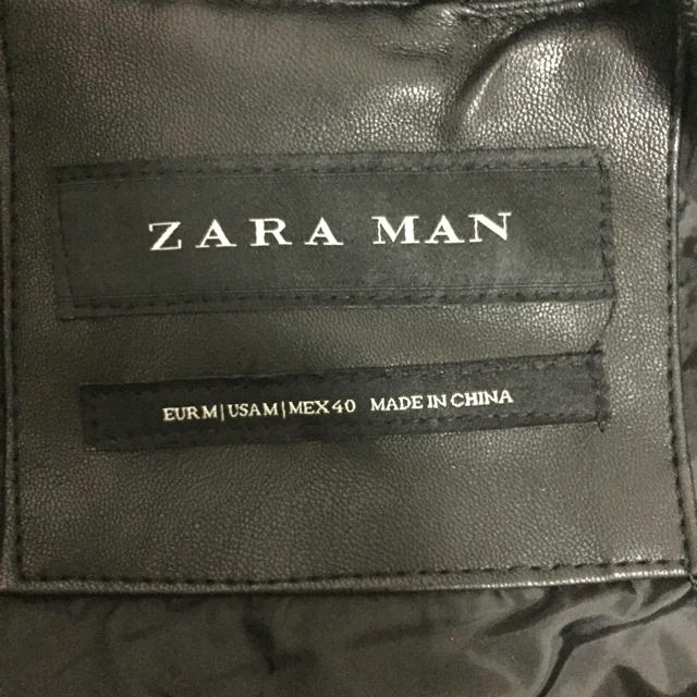 ZARA(ザラ)のZARA ラインライダース メンズのジャケット/アウター(ライダースジャケット)の商品写真