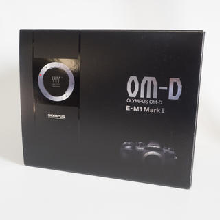 オリンパス(OLYMPUS)の美品 OLYMPUS OM-D E-M1 Mark Ⅱ ボディ バッテリー４個付(ミラーレス一眼)