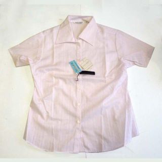 ブラウス 事務服 ピンク 刺繍 新品未使用 UV加工 11R クールビズ(シャツ/ブラウス(半袖/袖なし))