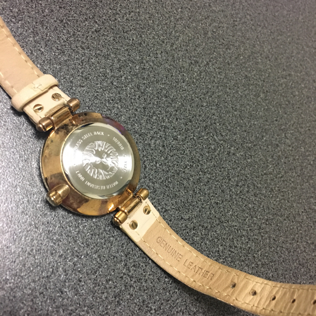 ANNE KLEIN(アンクライン)の腕時計❤anne klein レディースのファッション小物(腕時計)の商品写真