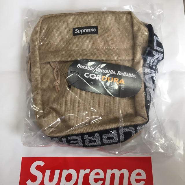 Supreme(シュプリーム)のWAVEZ 様専用 supreme  shoulder bag tan ベージュ メンズのバッグ(ショルダーバッグ)の商品写真