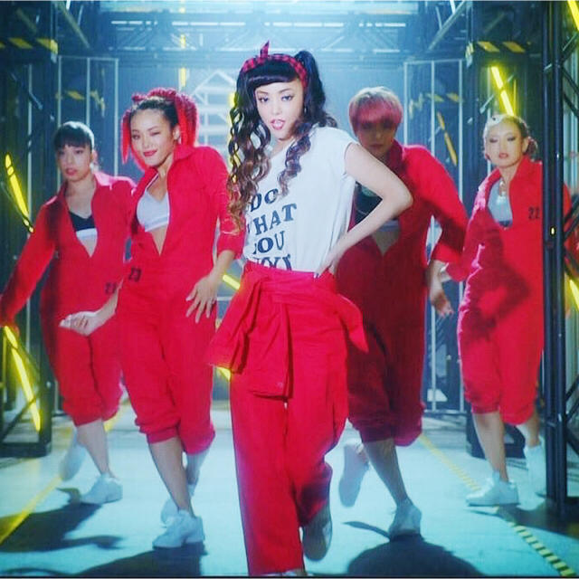 安室奈美恵 ショータイム風コス衣装 | munchercruncher.com