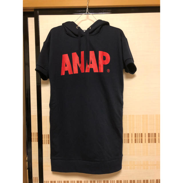 ANAP(アナップ)のアナップ 半袖パーカー レディースのトップス(Tシャツ(半袖/袖なし))の商品写真