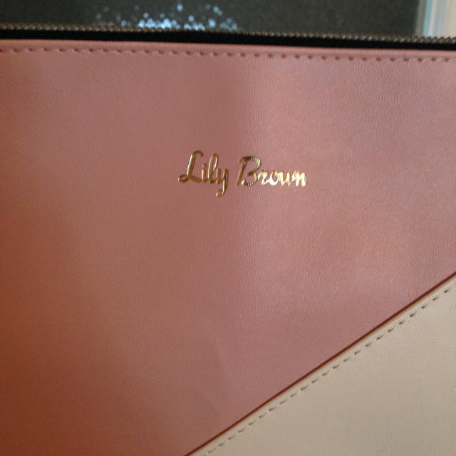 Lily Brown(リリーブラウン)のLily Brown ポーチ レディースのファッション小物(ポーチ)の商品写真