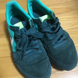 ナイキ(NIKE)のNIKEスニーカー ミッキートレーナー(スニーカー)