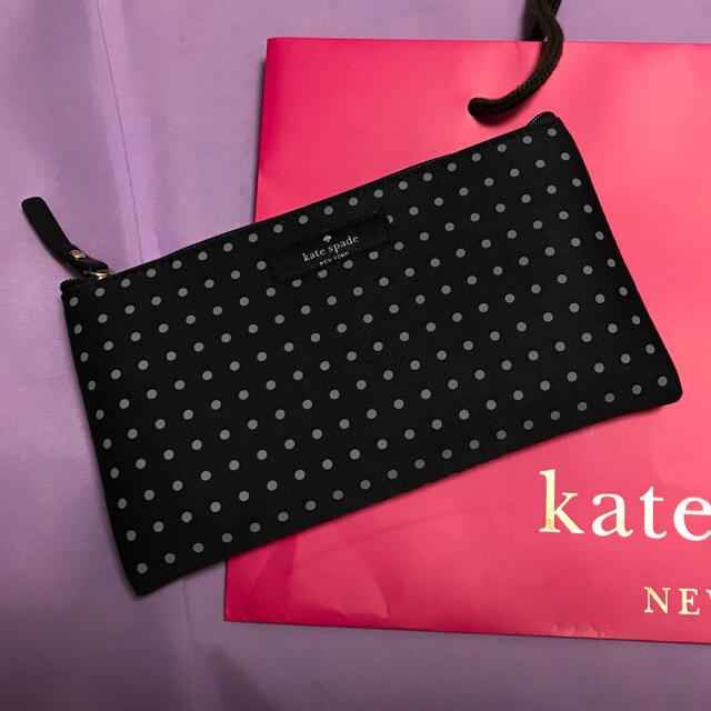 kate spade new york(ケイトスペードニューヨーク)のケイトスペード♠︎ノベルティポーチ♠︎未使用 レディースのファッション小物(ポーチ)の商品写真