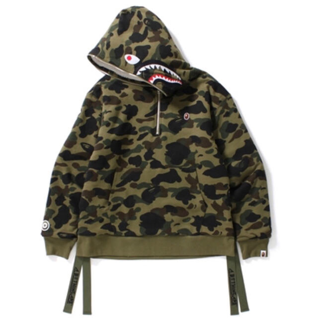 A BATHING APE(アベイシングエイプ)のAPE 1ST CAMO SHARK SHERPA PULLOVERHOODIE メンズのトップス(パーカー)の商品写真