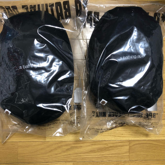 A BATHING APE(アベイシングエイプ)の17ss A BATHING APE bape head クッション 2色セット メンズのファッション小物(その他)の商品写真