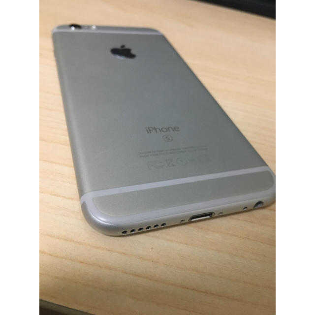 SIMフリー iPhone6s 16GB Silver 傷なし！ スマホ/家電/カメラのスマートフォン/携帯電話(スマートフォン本体)の商品写真