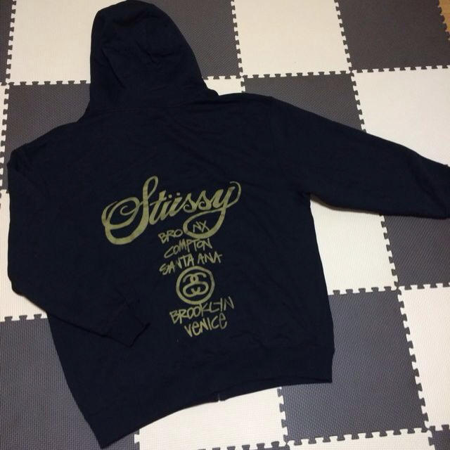 STUSSY(ステューシー)のメンズ stussy パーカー レディースのトップス(パーカー)の商品写真