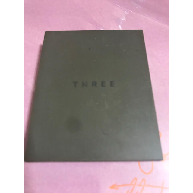 THREE(スリー)のTHREE シマーリンググローデュオ01 コスメ/美容のベースメイク/化粧品(その他)の商品写真