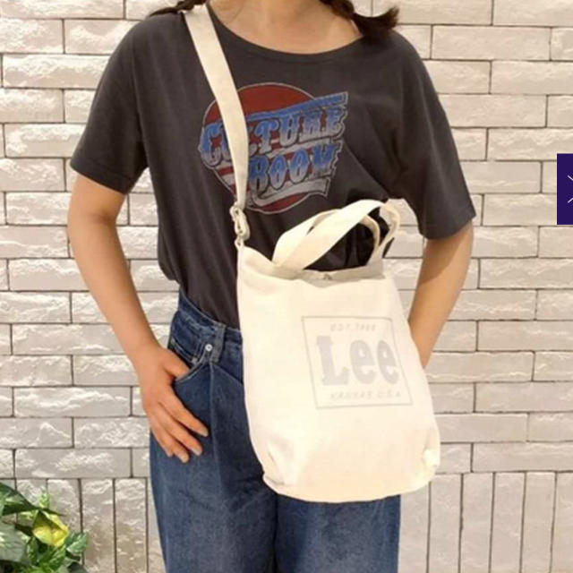 Lee(リー)の★新品★Lee★キャンバス★トートバック★ キッズ/ベビー/マタニティのこども用バッグ(トートバッグ)の商品写真