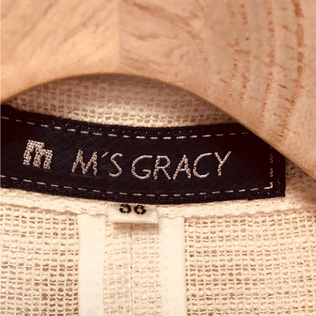 M'S GRACY(エムズグレイシー)のまりまま様専用♡エムズグレイシー 白のジャケット レディースのジャケット/アウター(テーラードジャケット)の商品写真
