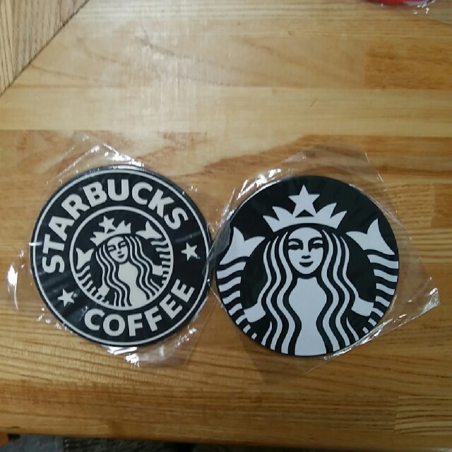 Starbucks Coffee(スターバックスコーヒー)のコースター ハンドメイドの生活雑貨(キッチン小物)の商品写真