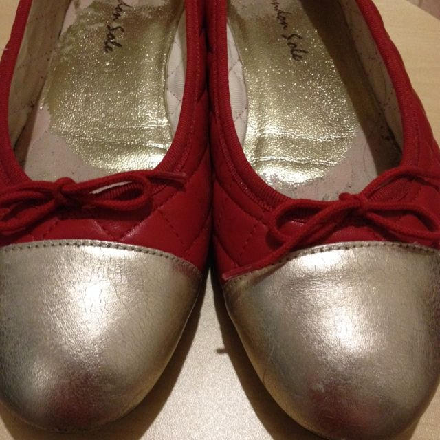 TOMORROWLAND(トゥモローランド)のロンドンソールフラットシューズ👠 レディースの靴/シューズ(ハイヒール/パンプス)の商品写真