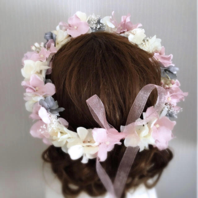 モーヴピンクの花冠 レディースのヘアアクセサリー(カチューシャ)の商品写真