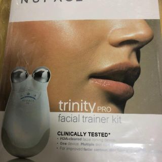 Trinity PRO facial trainer kit(その他)